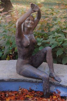 Vicky bronze sculpture